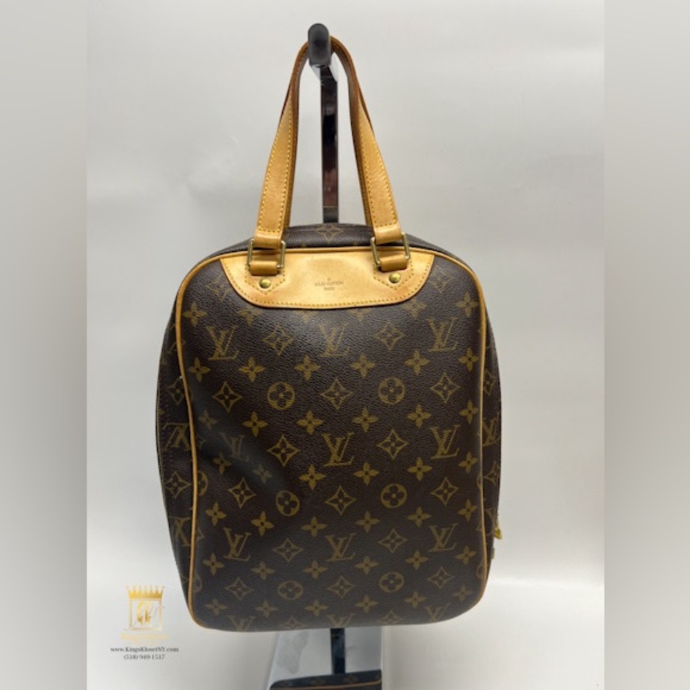 Louis Vuitton Monogram Excursion Bag - image 1